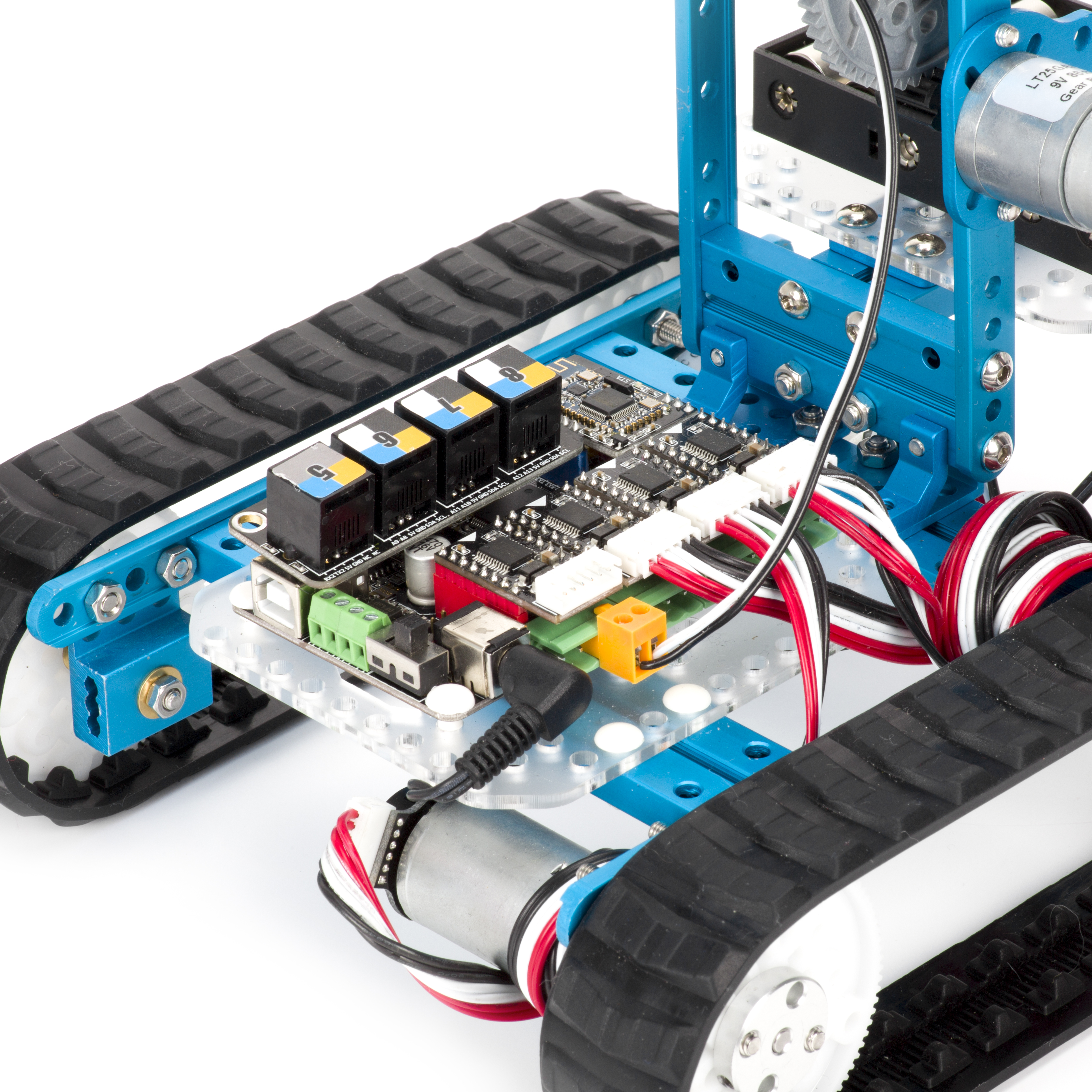 Robotic Arm Tank (2)